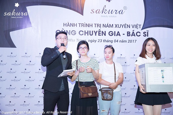 Soi-da-va-tu-van-dieu-tri-nam-hoan-toan-mien-phi-cung-bac-si-tai-Quang-Ninh