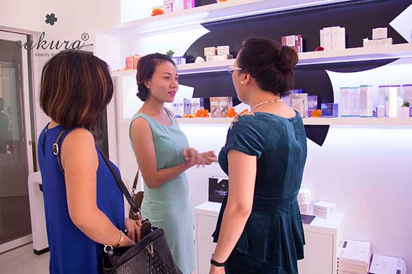Sakura khai trương showroom Gò Vấp