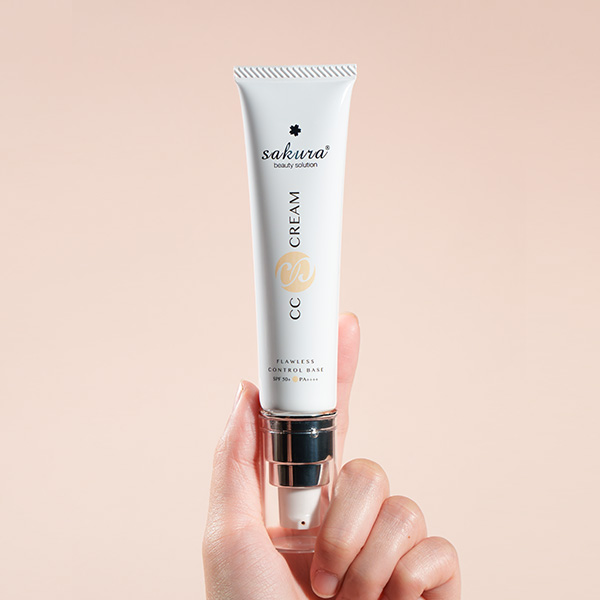 Kem trang điểm chống nắng Sakura CC Cream bản mới chính hãng Nhật Bản